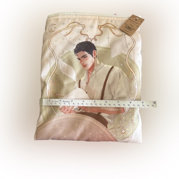 FairyLoot Divine Rivals Book Sleeve - Picture 7 of 9